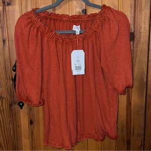 New with tag. Rusty orange Top. Med Wonderly